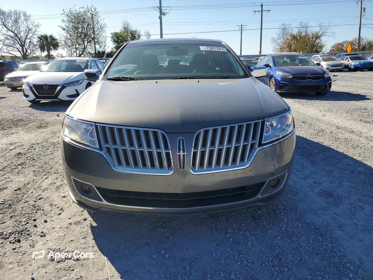 Lincoln MKZ 2010