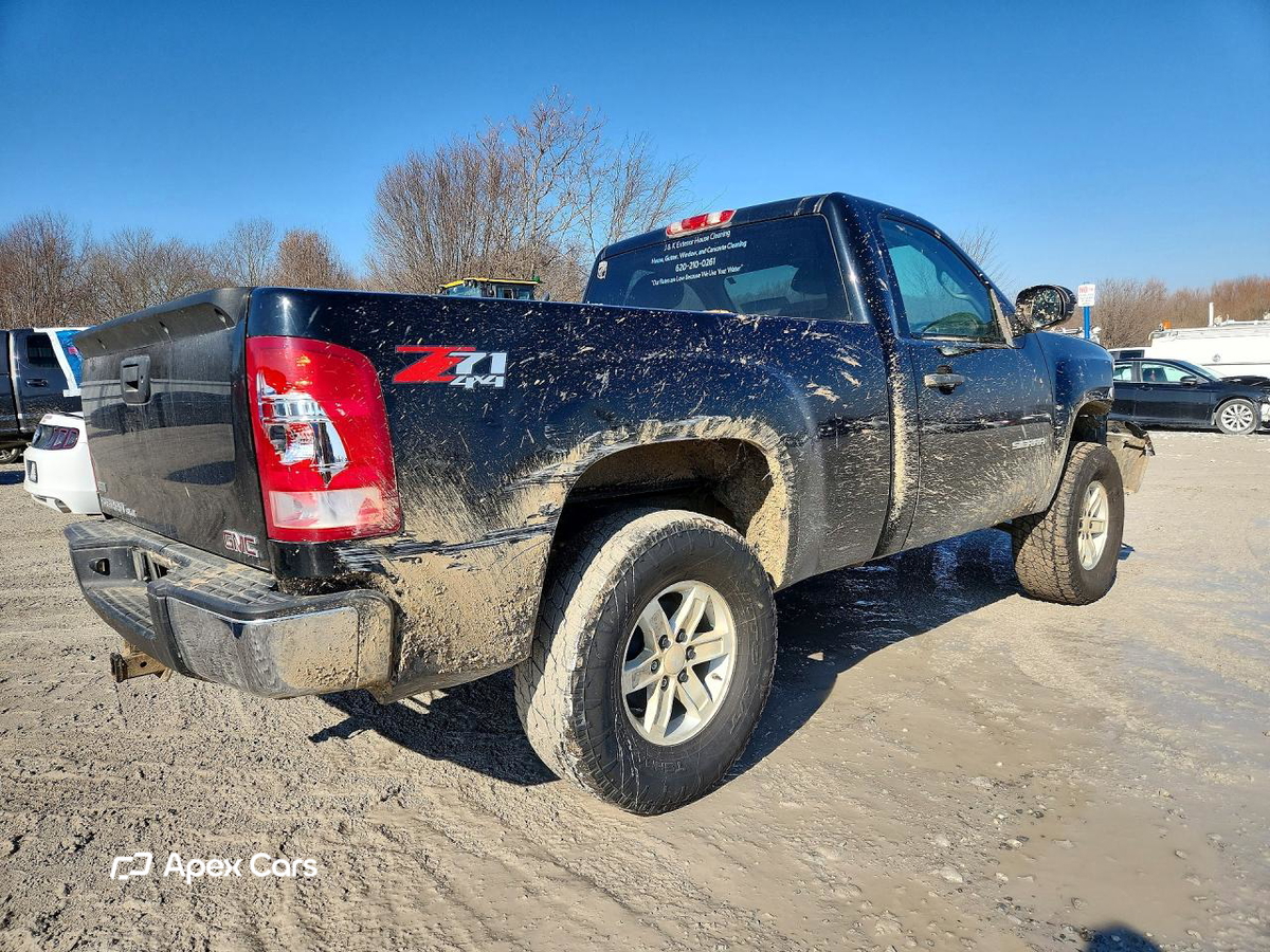 GMC Sierra 2010