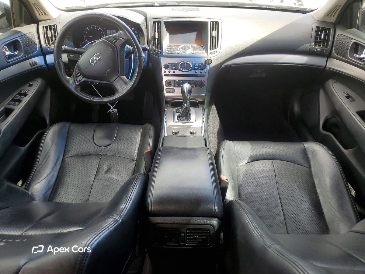 Infiniti G 2013