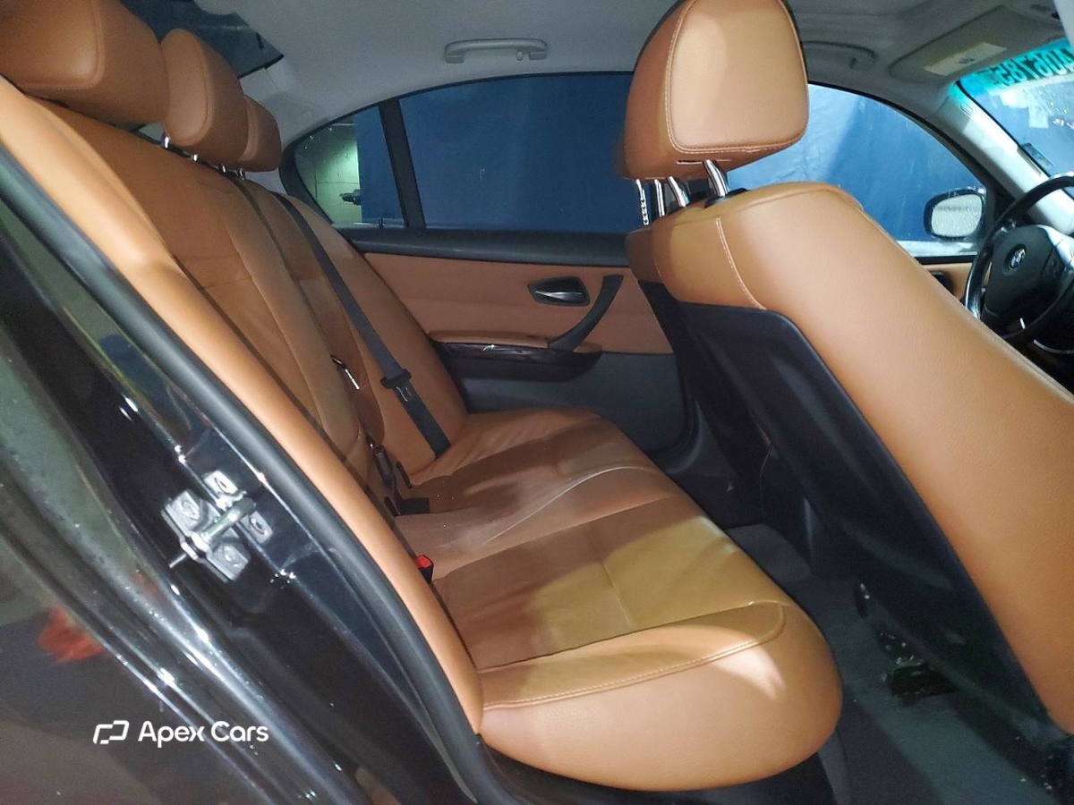 BMW Series 3 2011