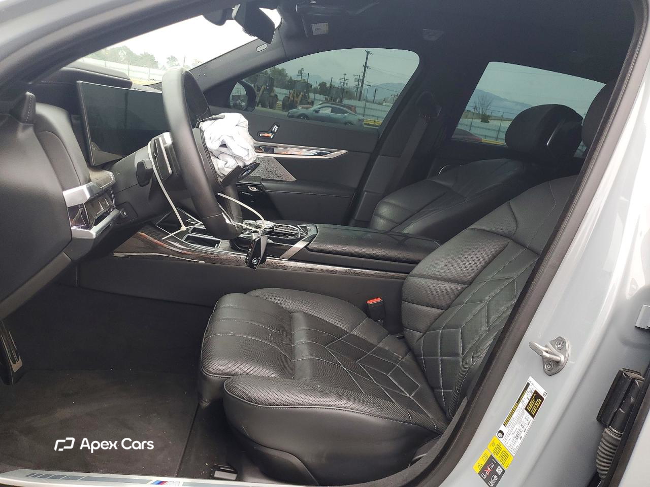 BMW i7 2023