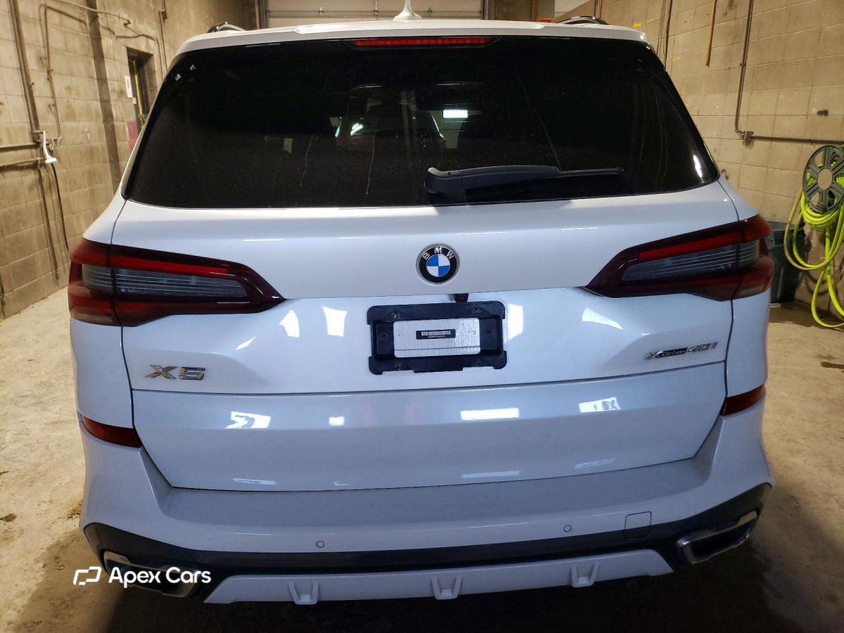 BMW X5 2022