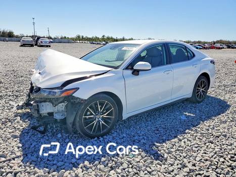 Toyota Camry 2021 - Image 1 of 13