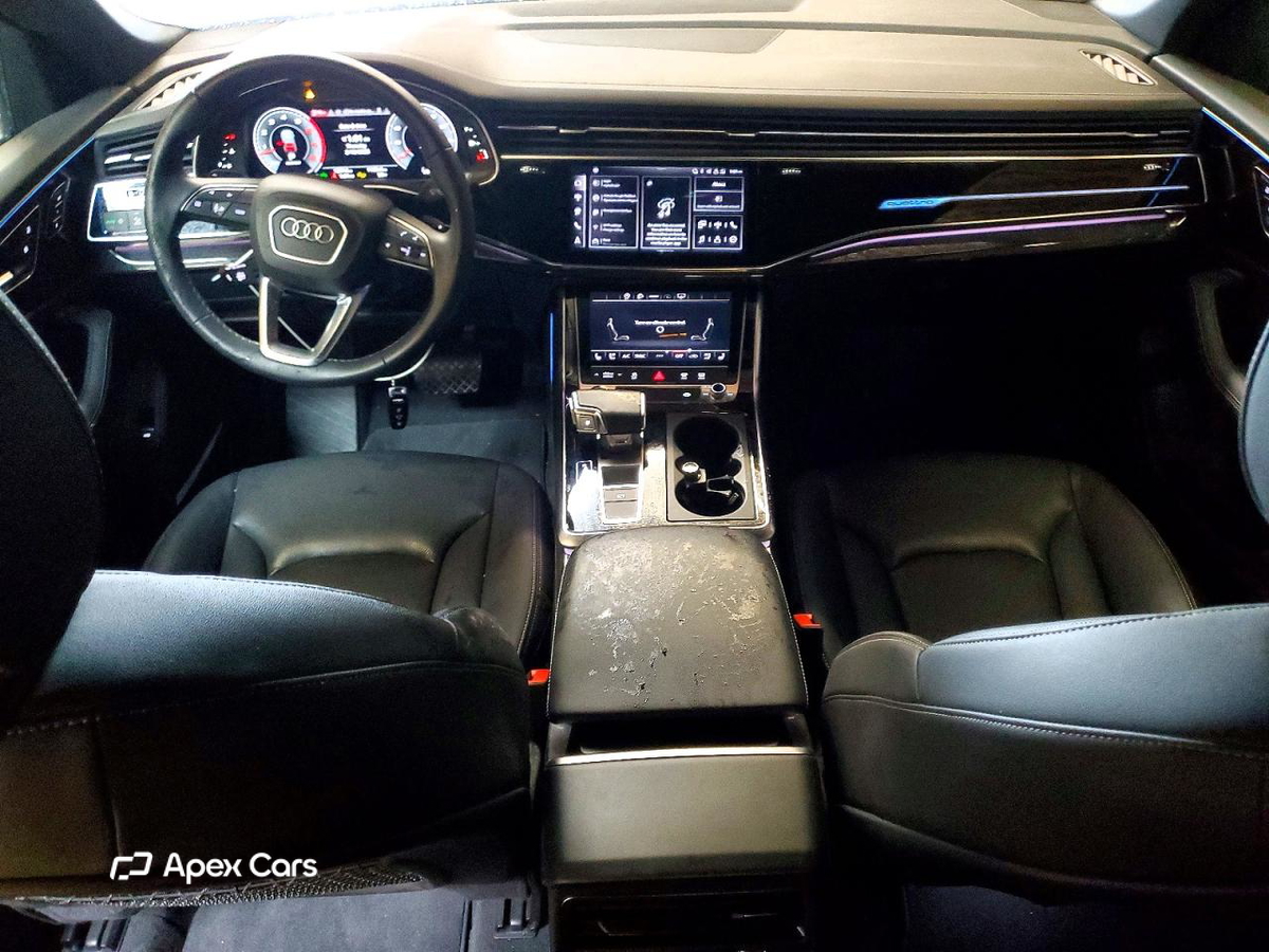Audi Q8 2025