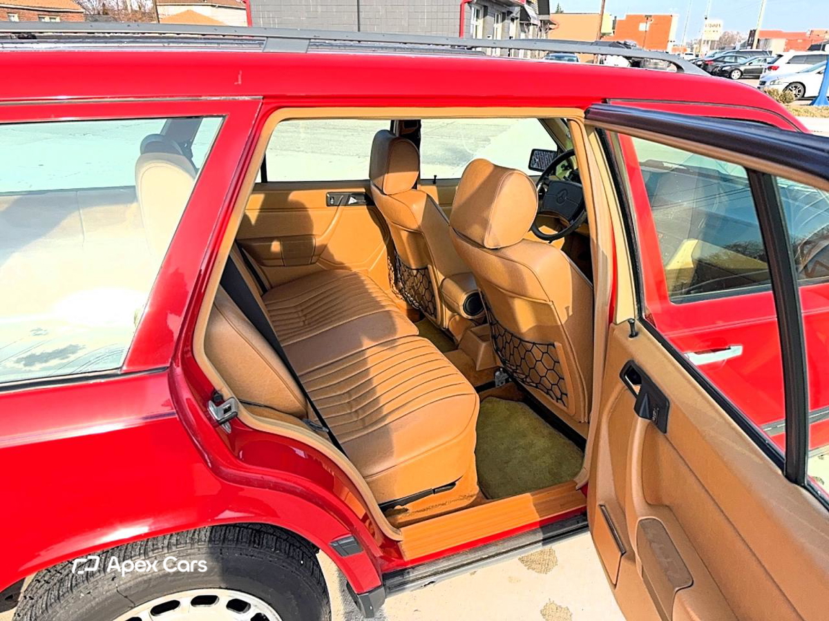Mercedes-Benz  1987