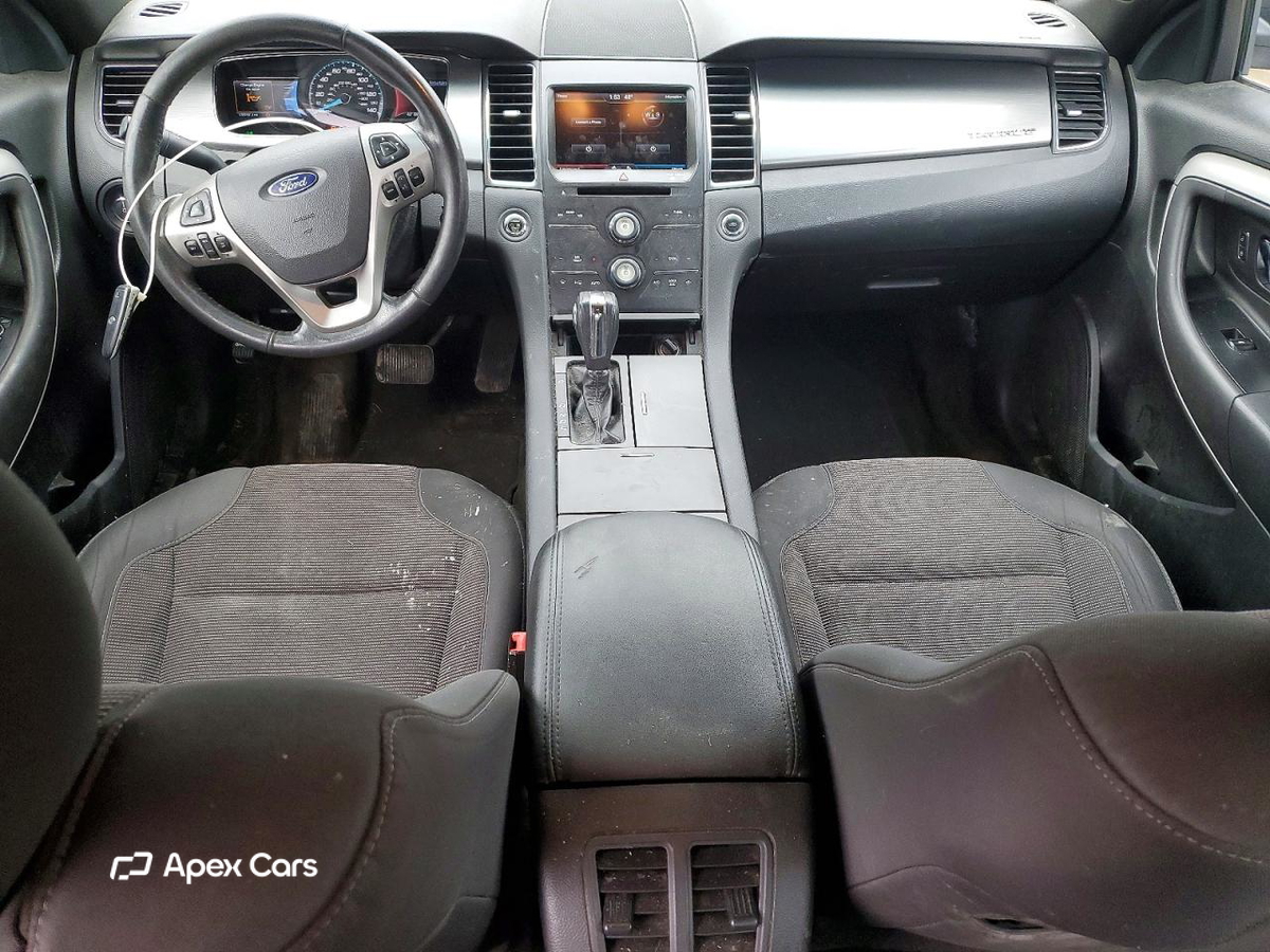 Ford Taurus 2015
