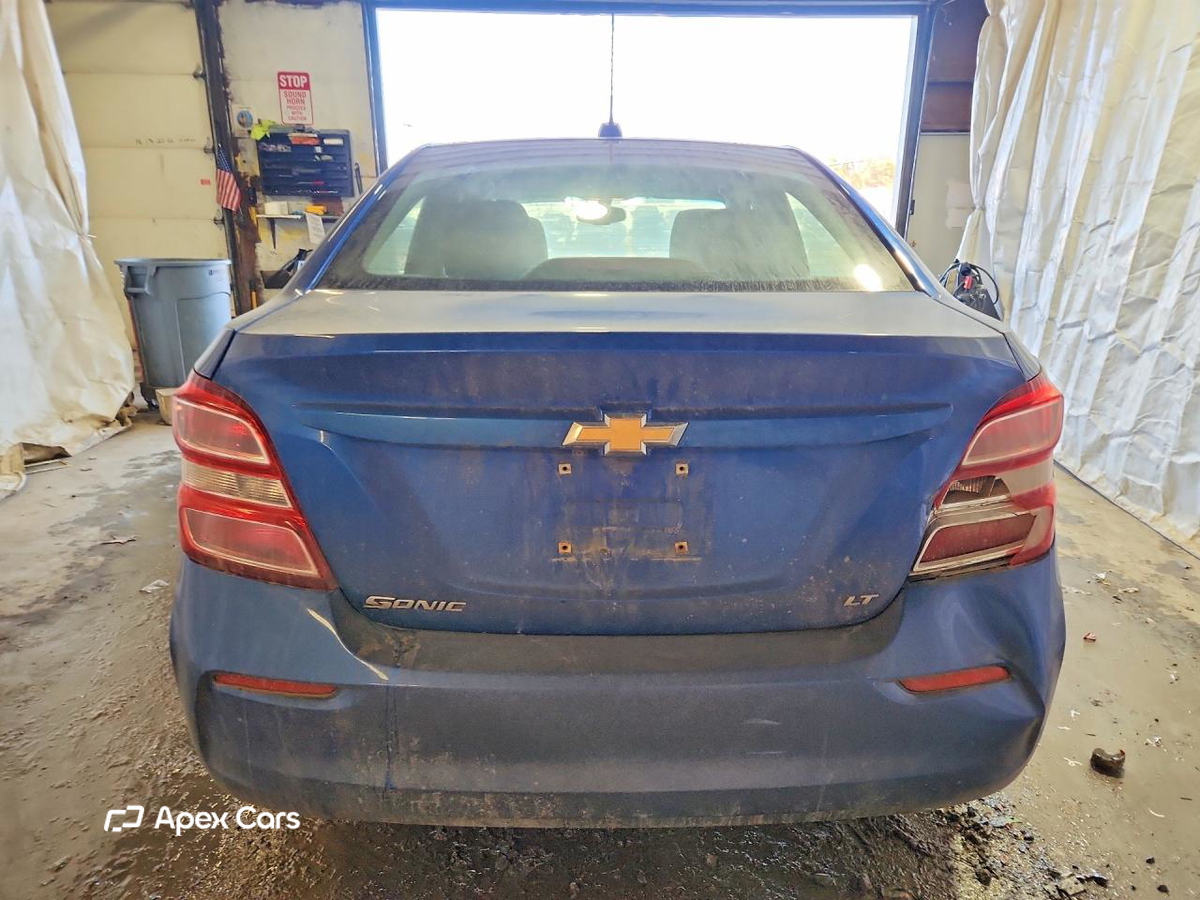 Chevrolet Sonic 2017