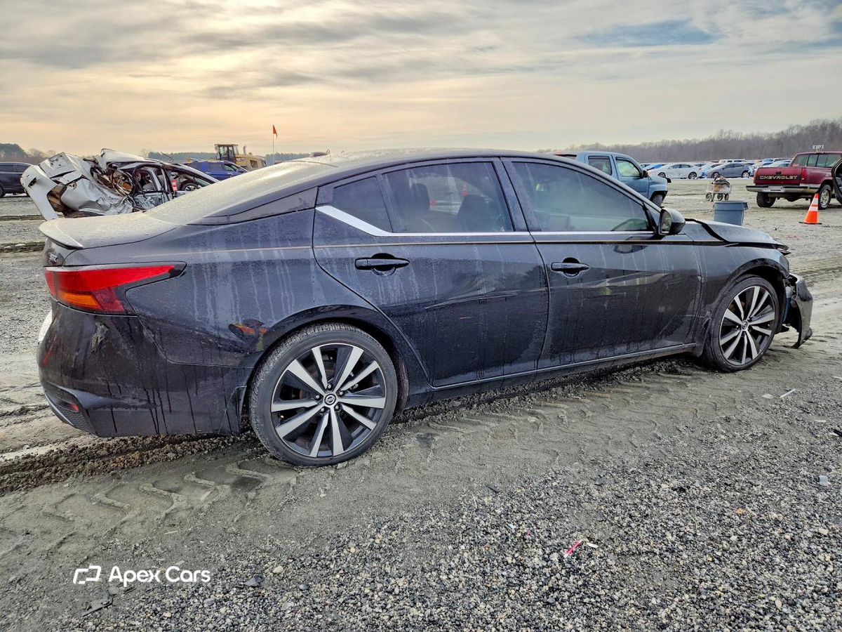 Altima 2022