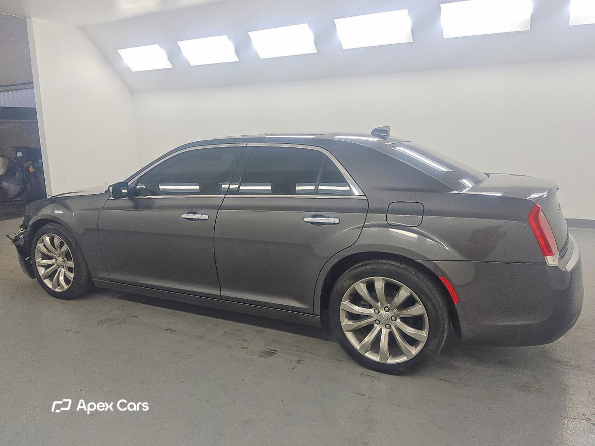 Chrysler 300 2018