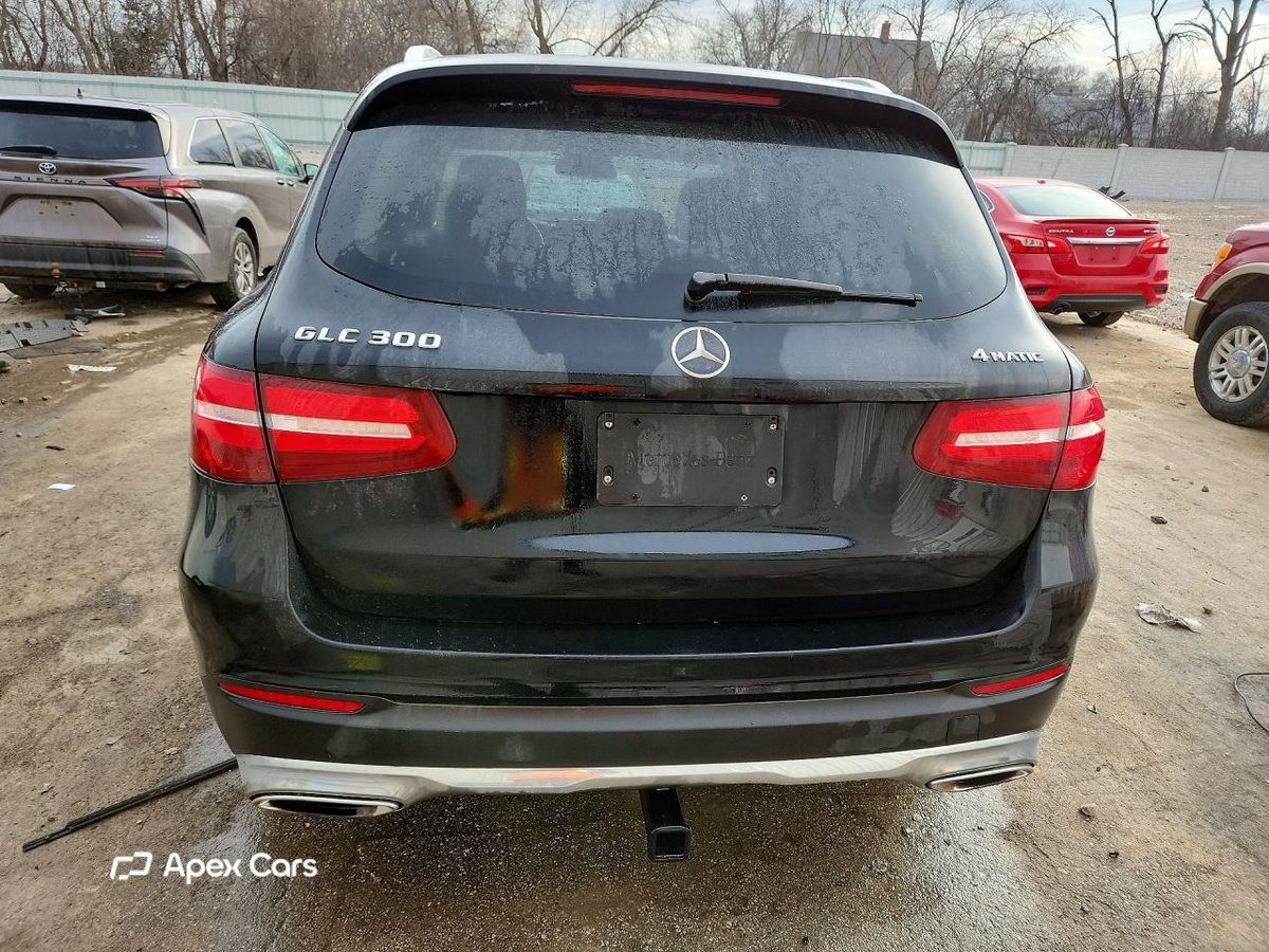 Mercedes-Benz GLC 2016