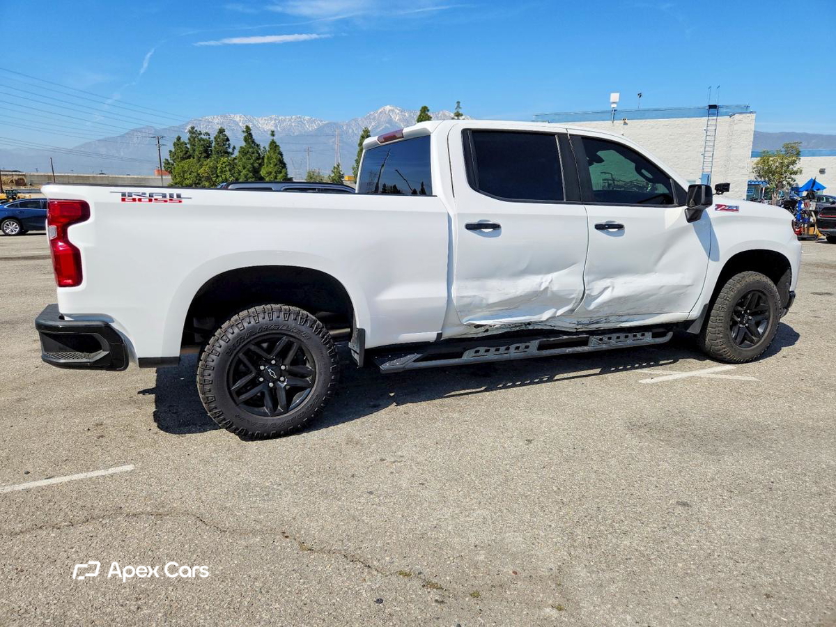 Chevrolet Silverado 2021