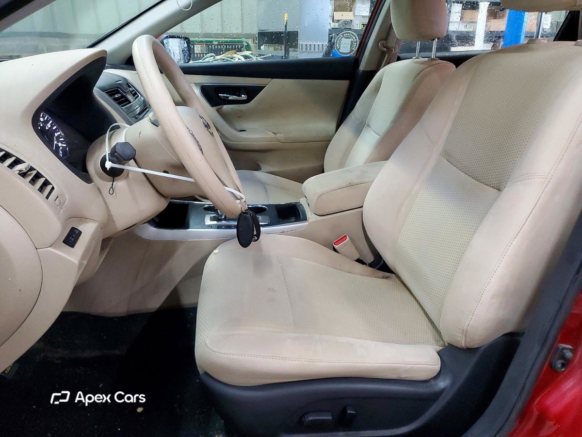 Nissan Altima 2015