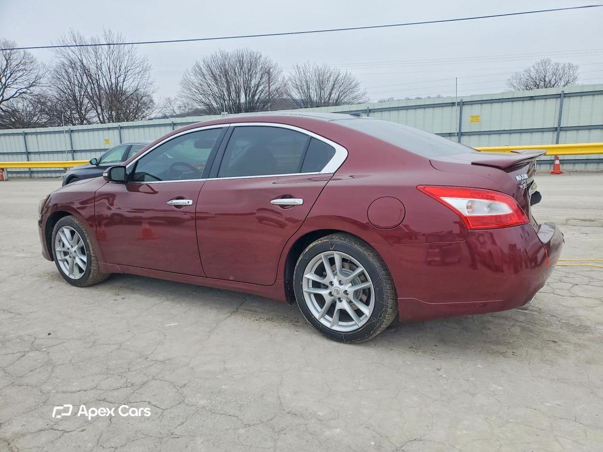 Nissan Maxima 2011