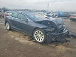 Tesla Model S 2016