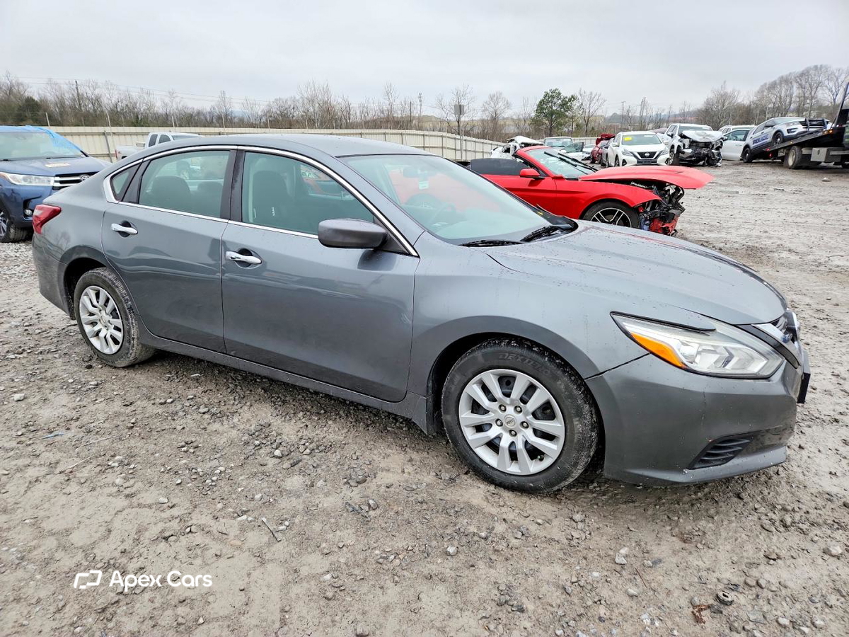 Nissan Altima 2018