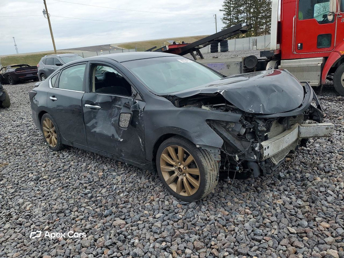 Nissan Altima 2015