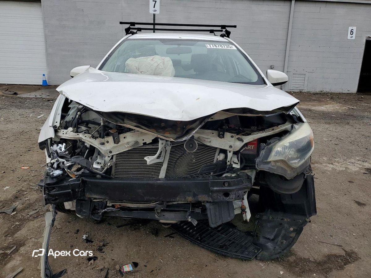 Toyota Corolla 2015