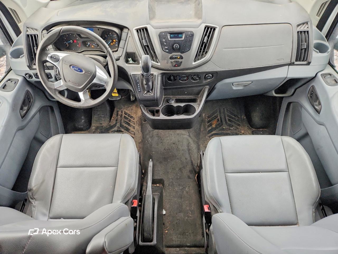 Ford Transit 2015