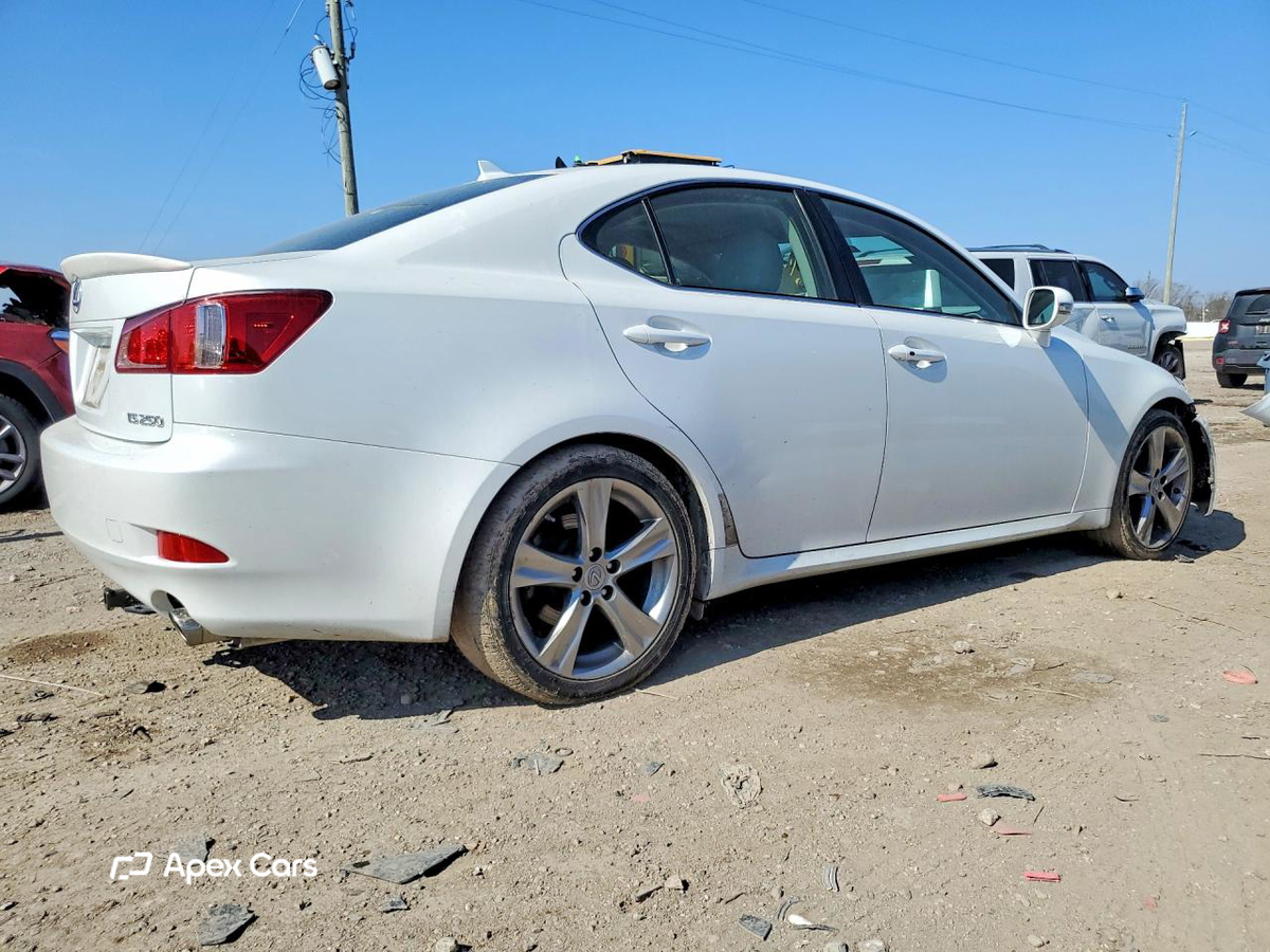 Lexus IS 2012
