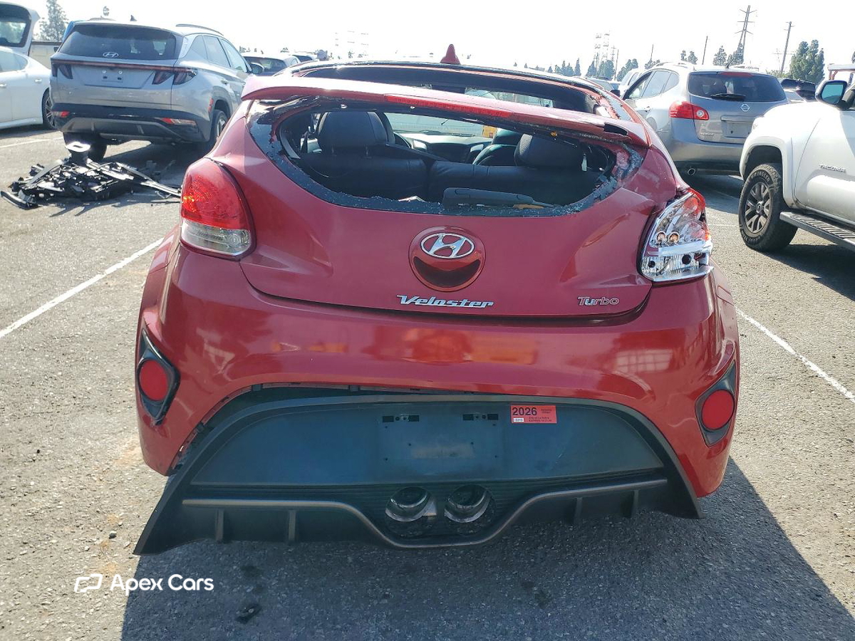 Hyundai Veloster 2013