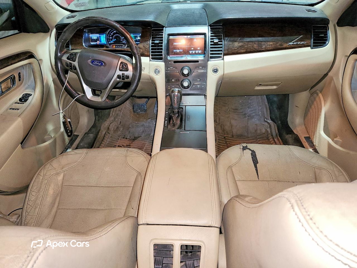Ford Taurus 2014