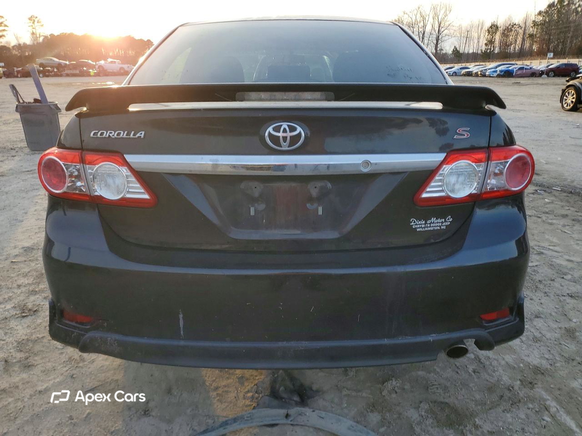 Toyota Corolla 2013