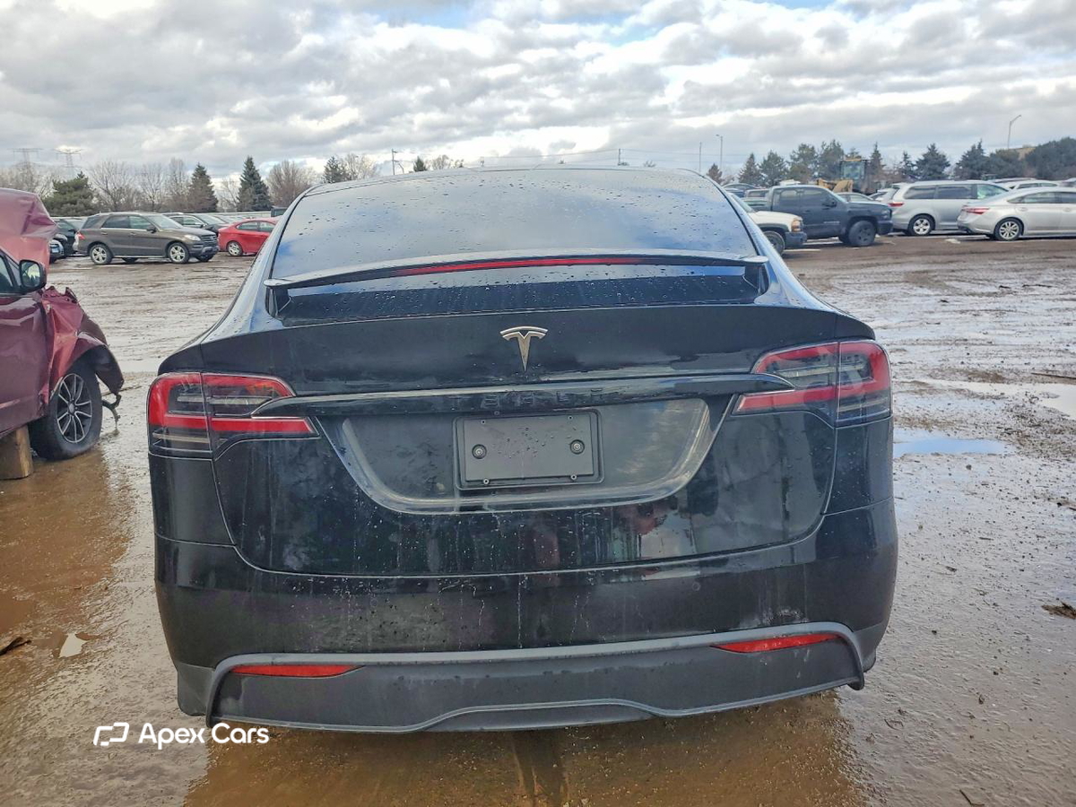Tesla Model X 2023