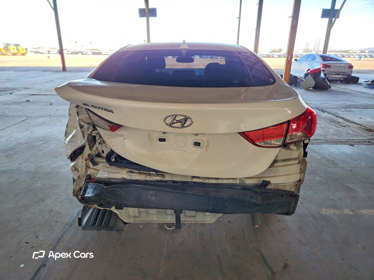 Hyundai Elantra 2013