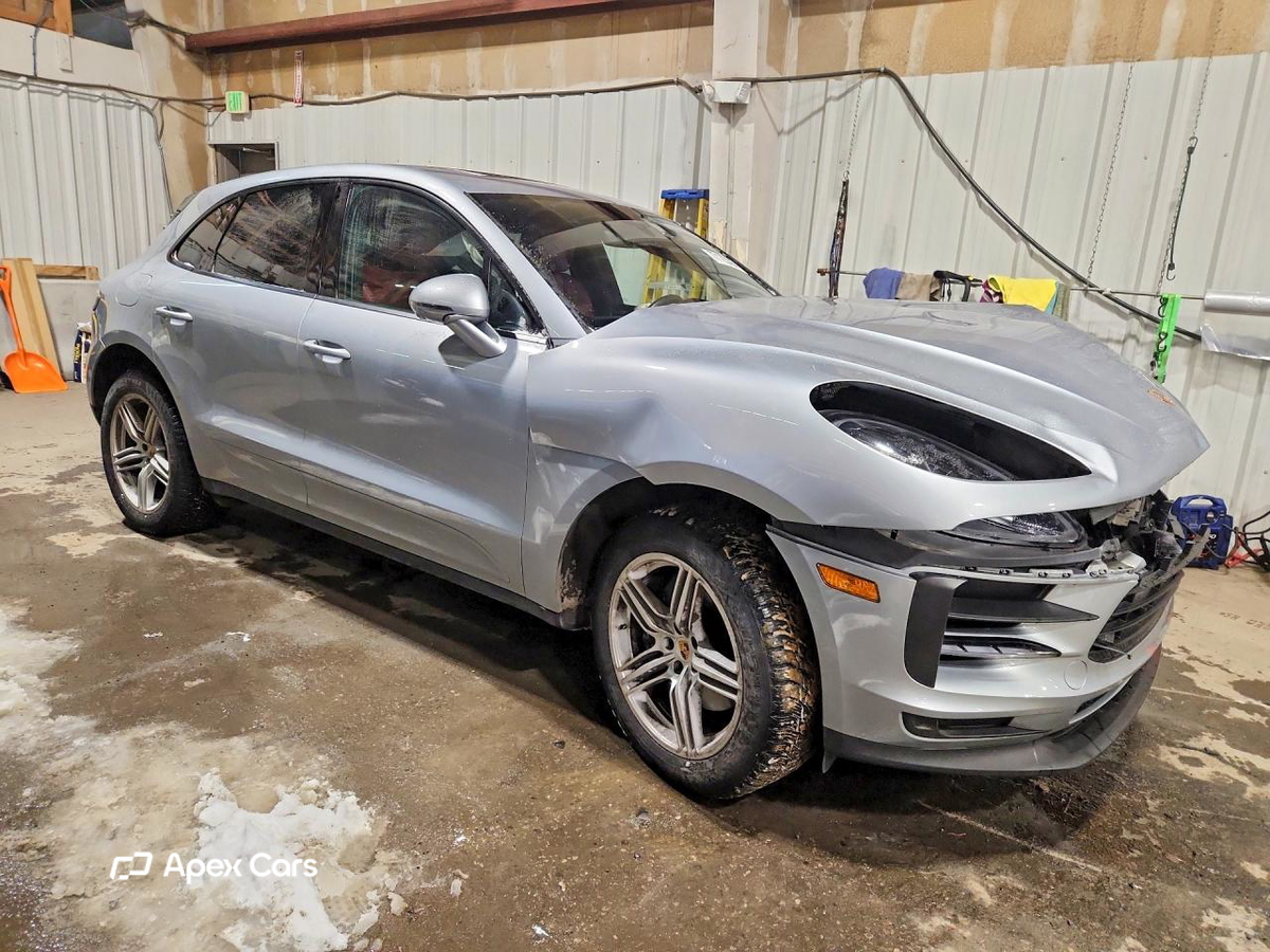 Porsche Macan 2021