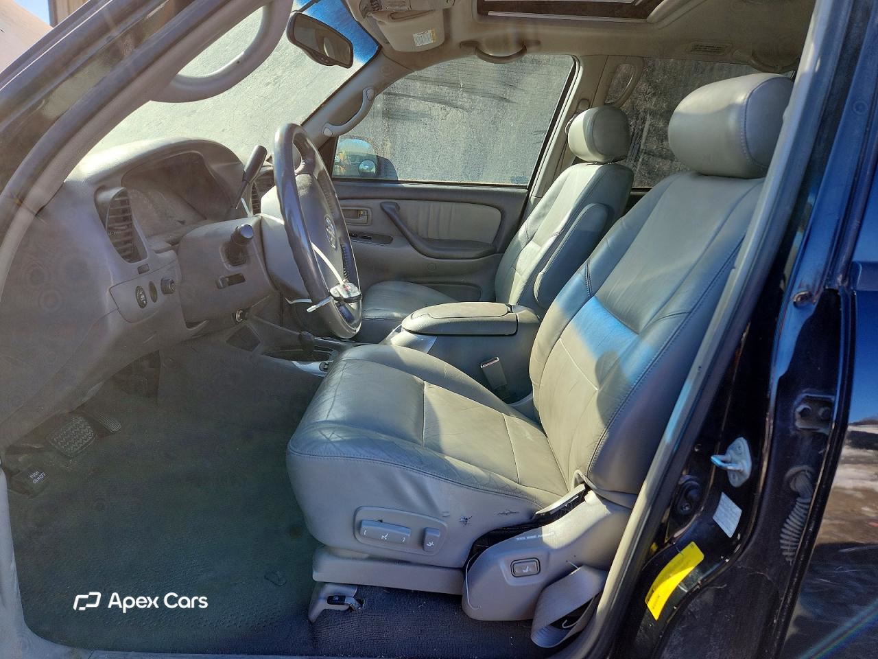 Toyota Sequoia 2004