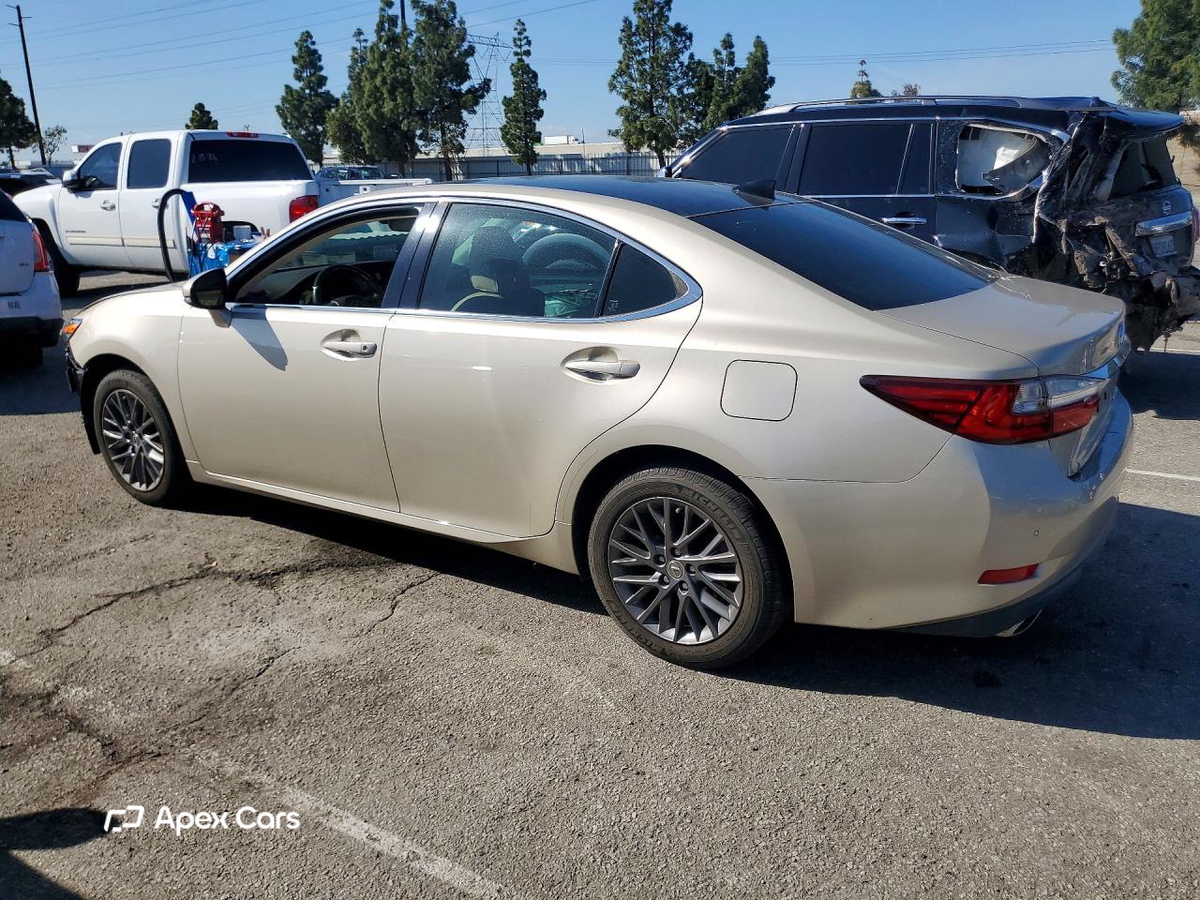 Lexus ES 2018