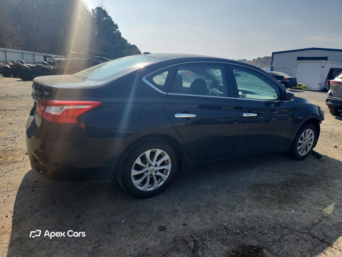 Nissan Sentra 2018