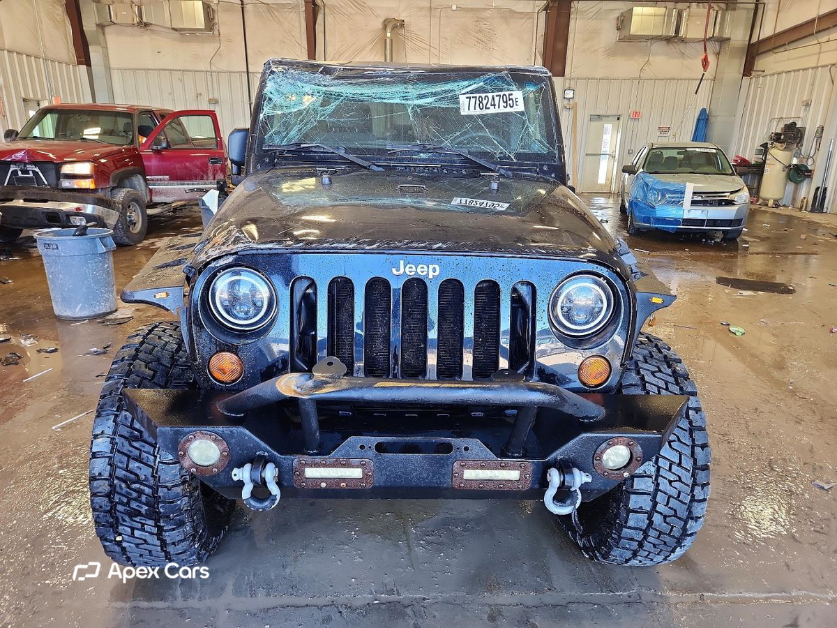 Jeep Wrangler 2011