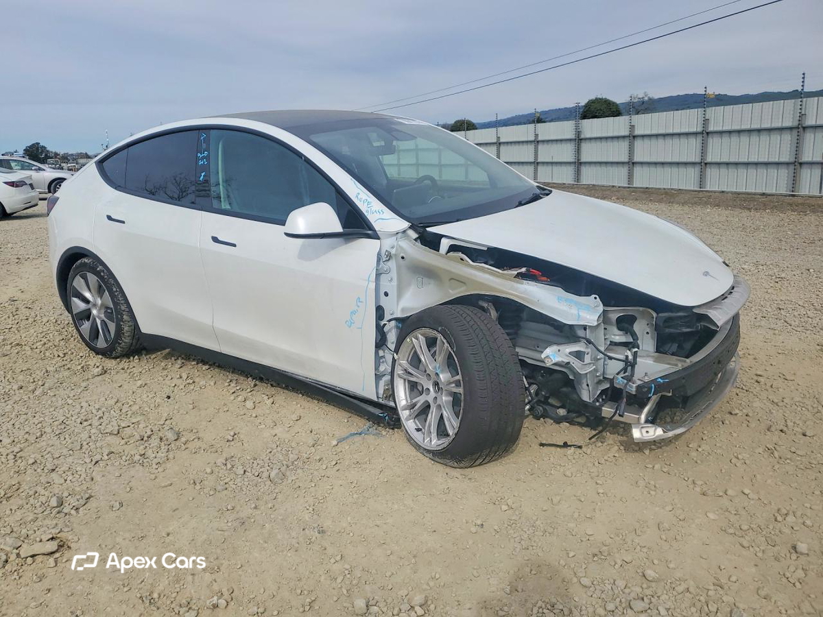 Tesla Model Y 2022