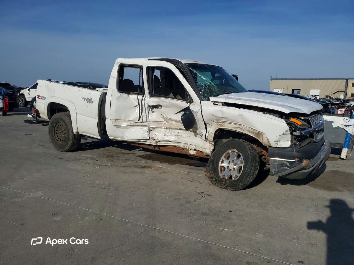 Chevrolet Silverado 2004