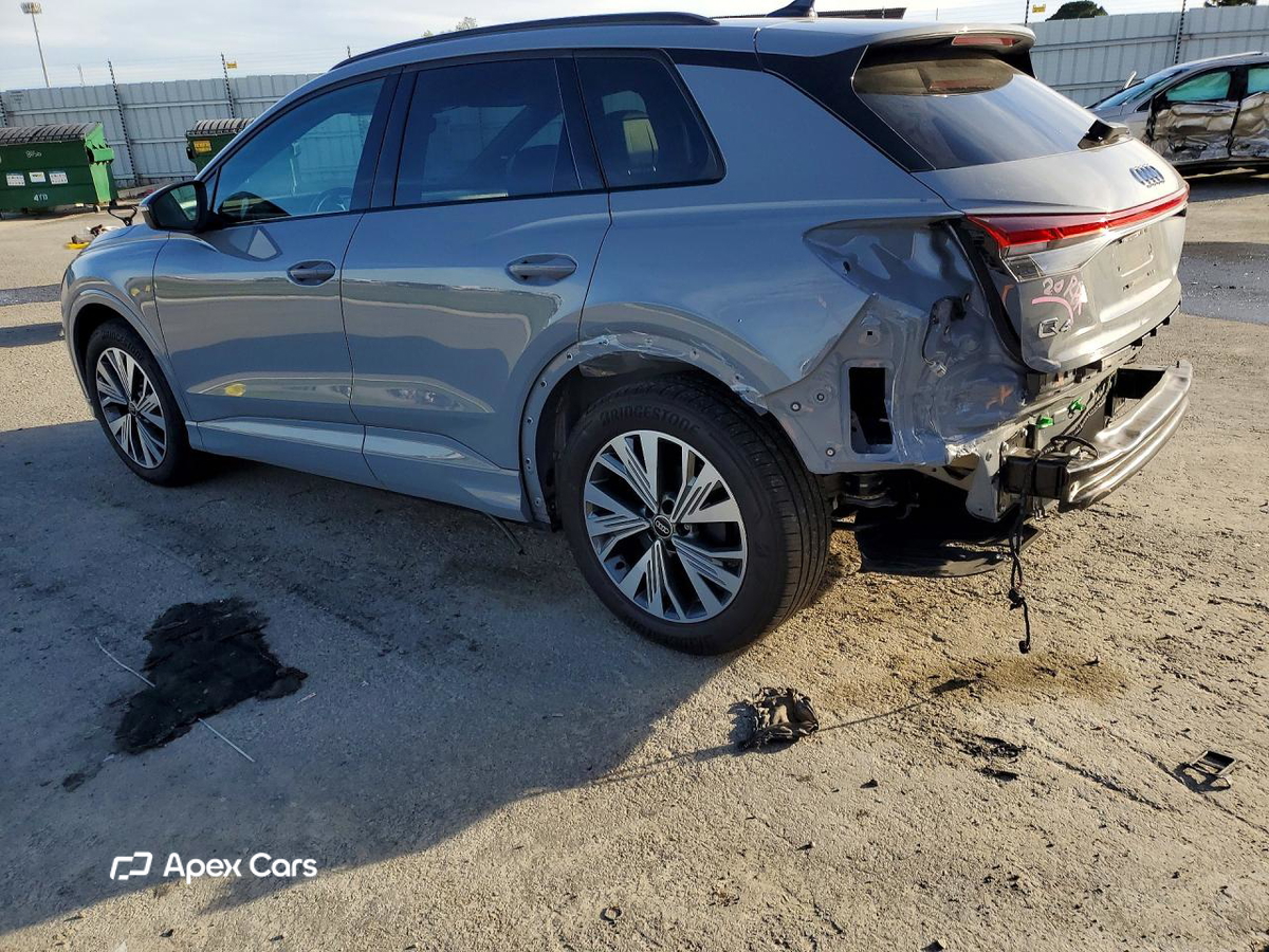 Audi Q4 e-tron 2025