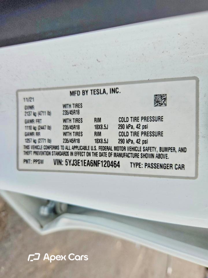 Tesla Model 3 2022