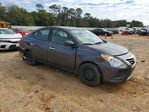 Nissan Versa 2015