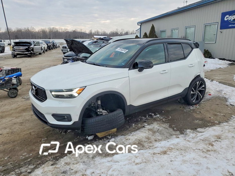 Volvo XC40 2020 - Image 1 of 14