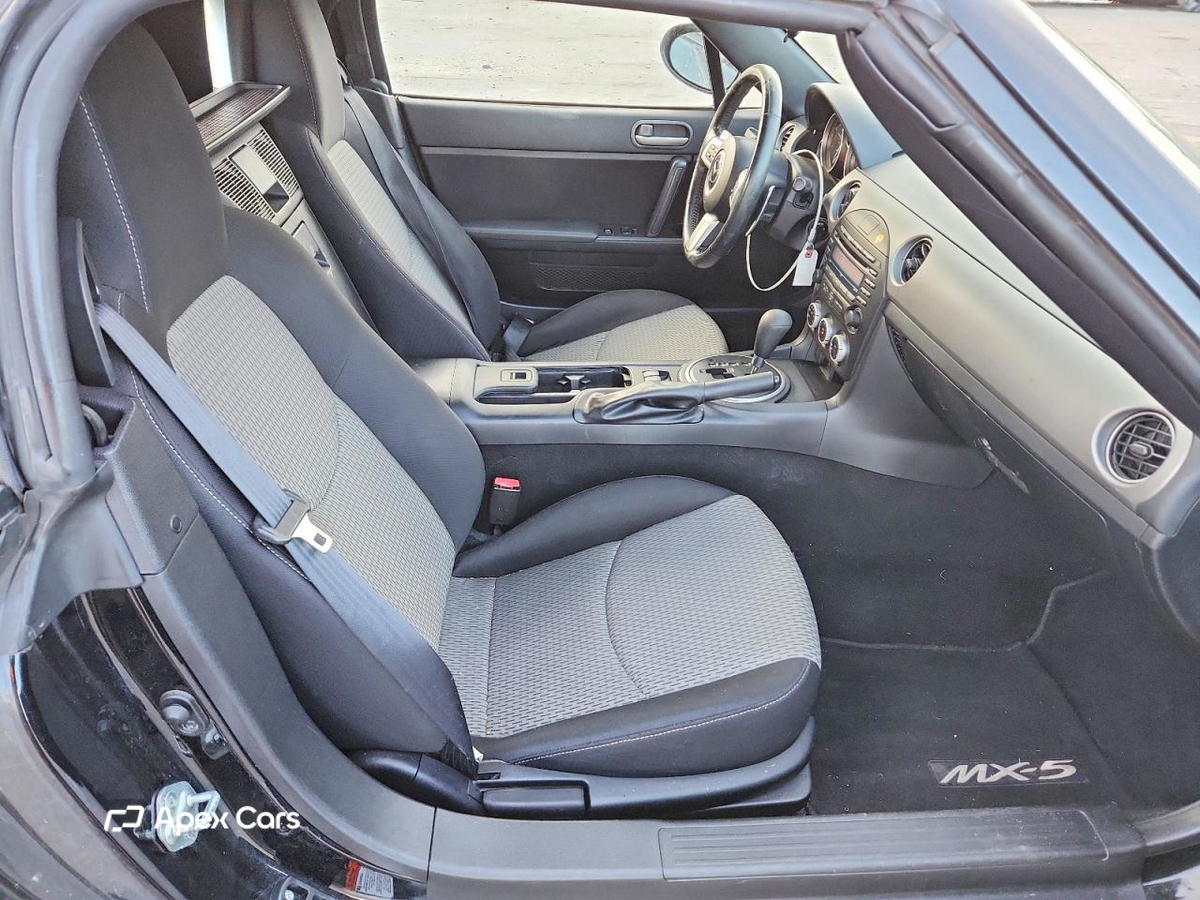 Mazda MX-5 2011