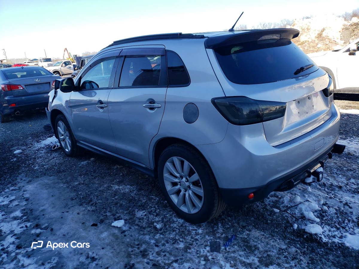 Mitsubishi Outlander 2015