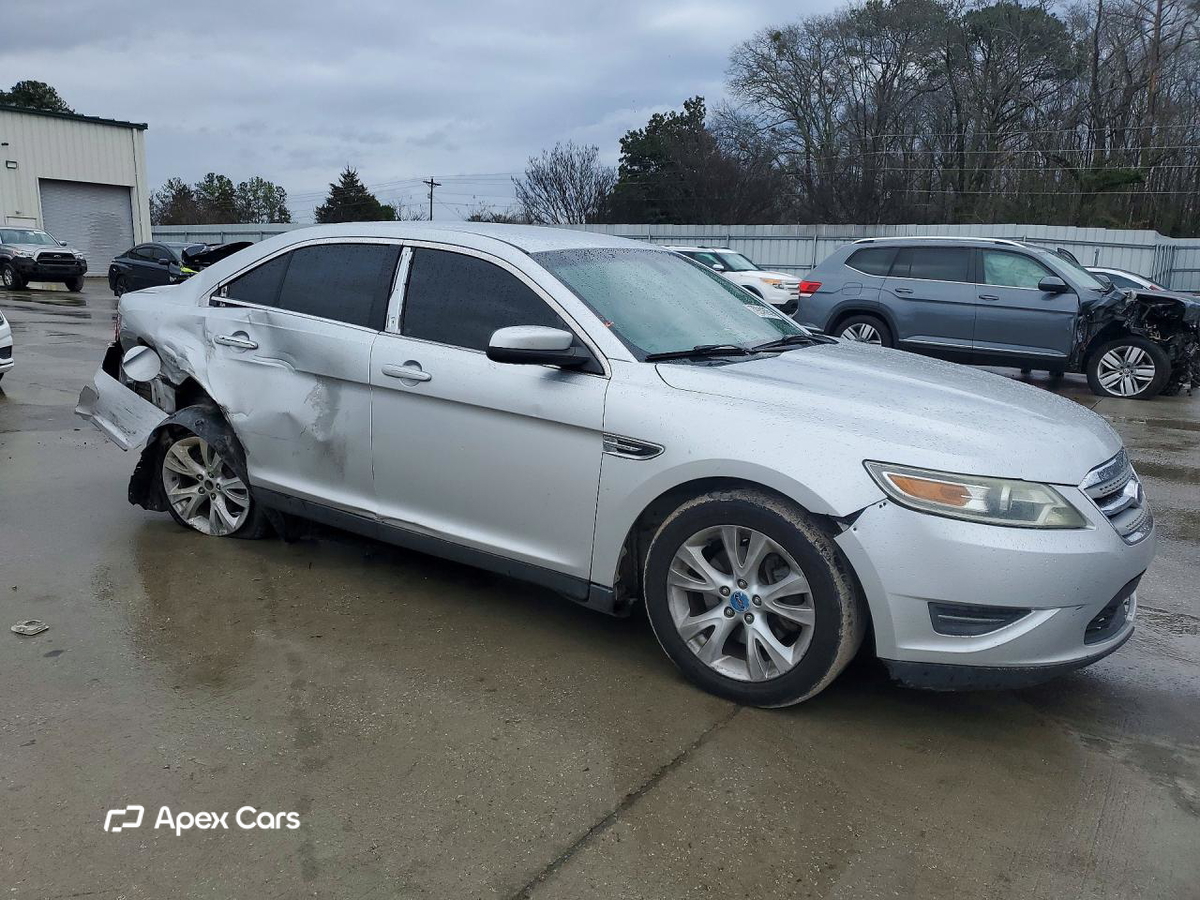 Ford Taurus 2012