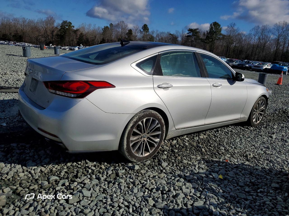 Hyundai Genesis 2015