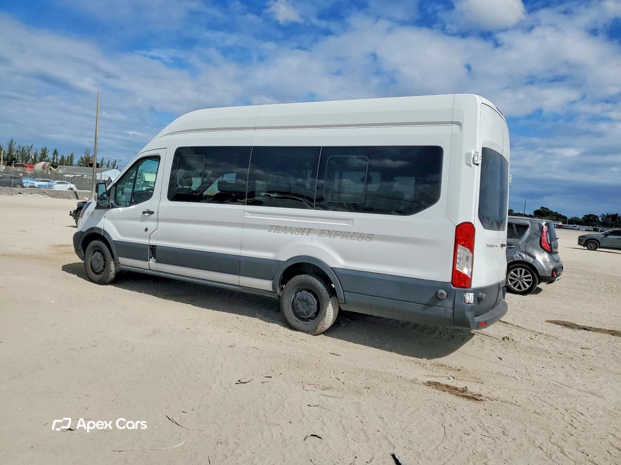 Ford Transit 2016