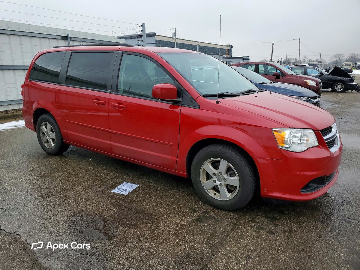 Dodge Caravan 2013