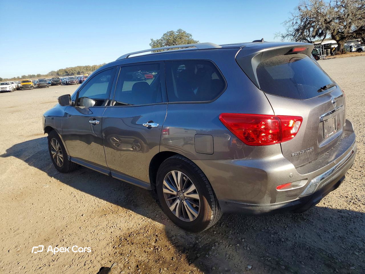 Nissan Pathfinder 2018