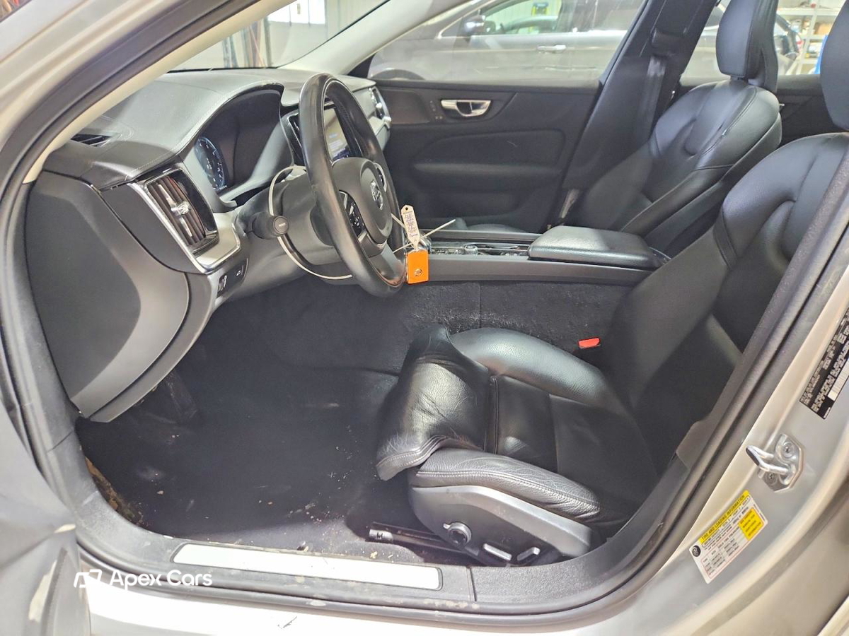 Volvo S60 2022