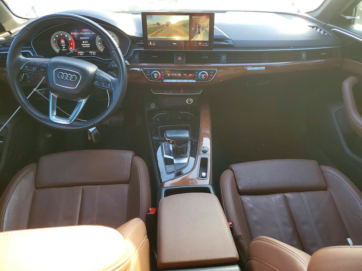 Audi A4 2021