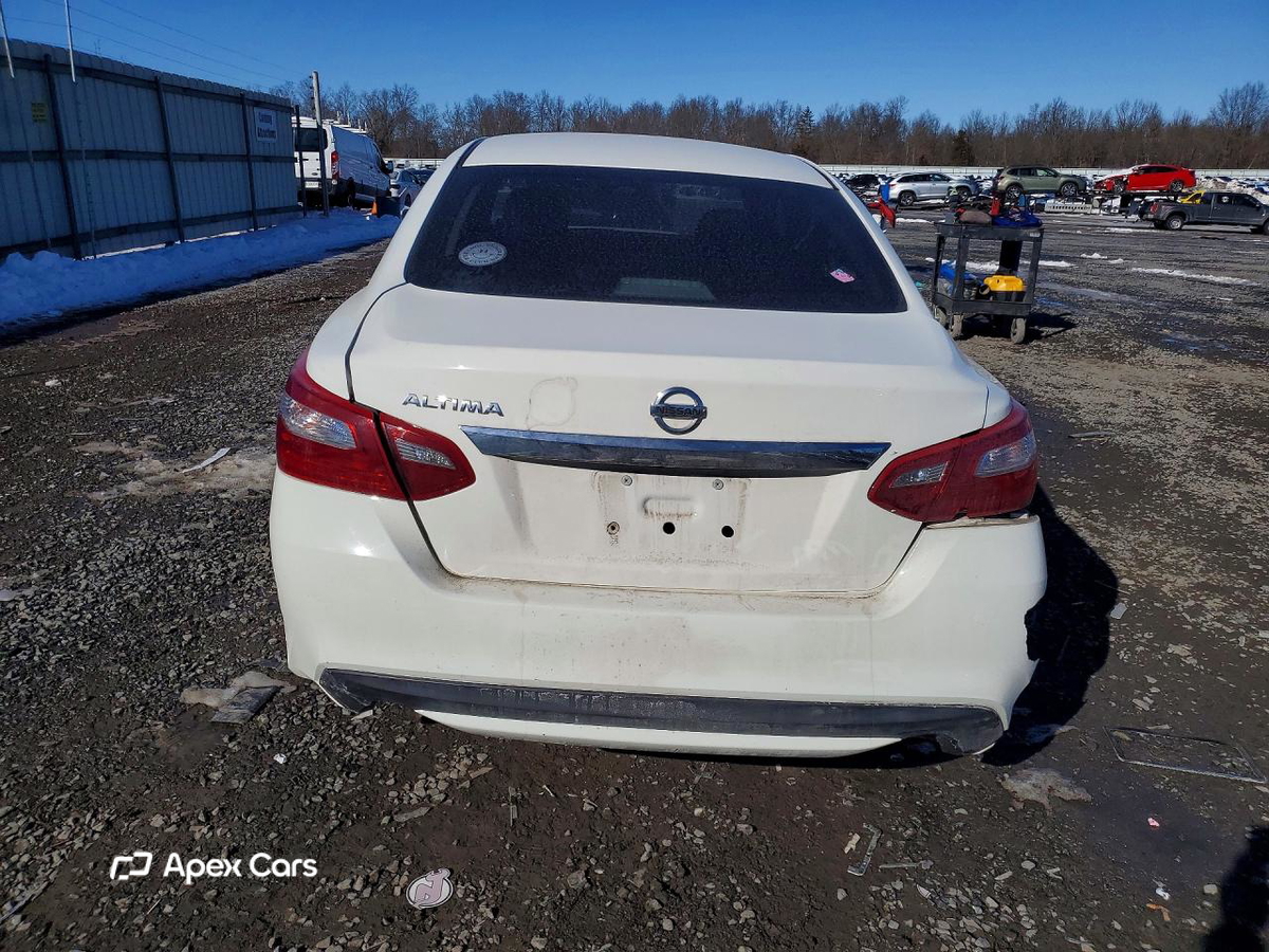 Nissan Altima 2018