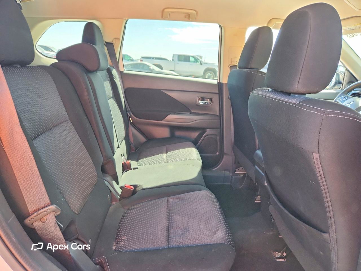 Mitsubishi Outlander 2018